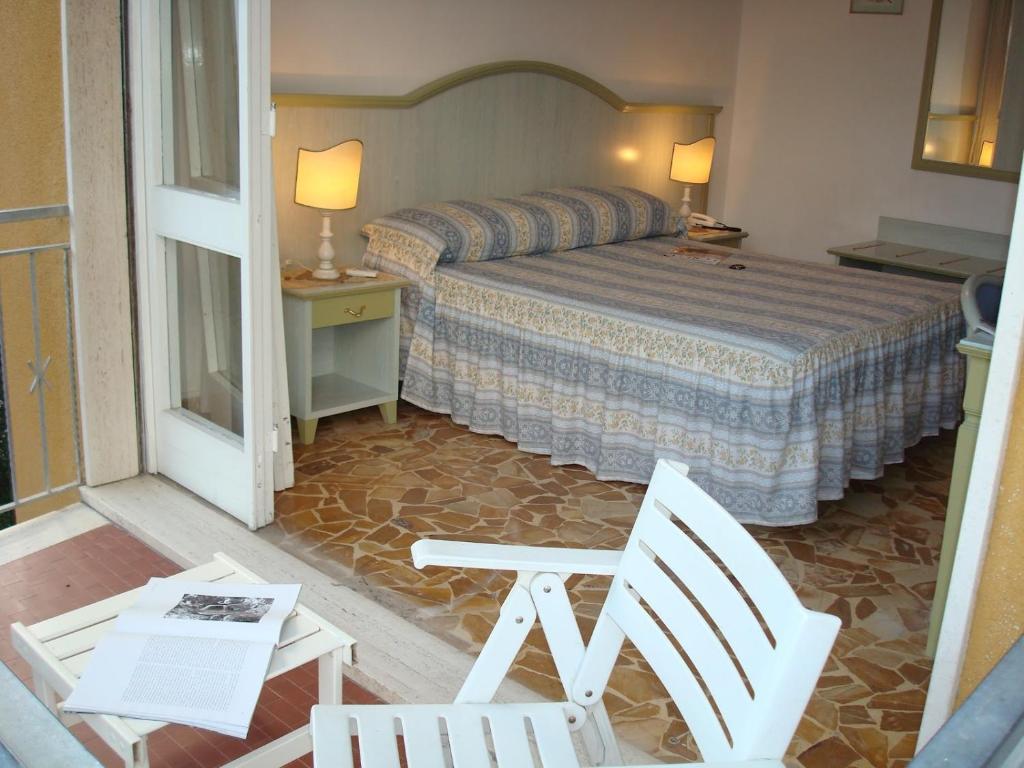 فورتي دي مارمي Hotel Villa Rona المظهر الخارجي الصورة
